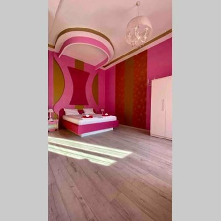 Budoir Royal Apartment Орадеа Екстериор снимка